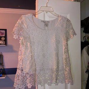 Flower lace crop top